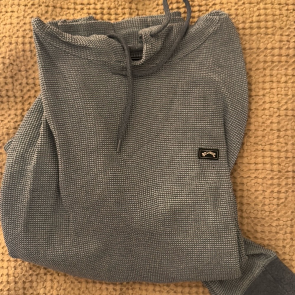 Blue Large Billabong sweatshirt